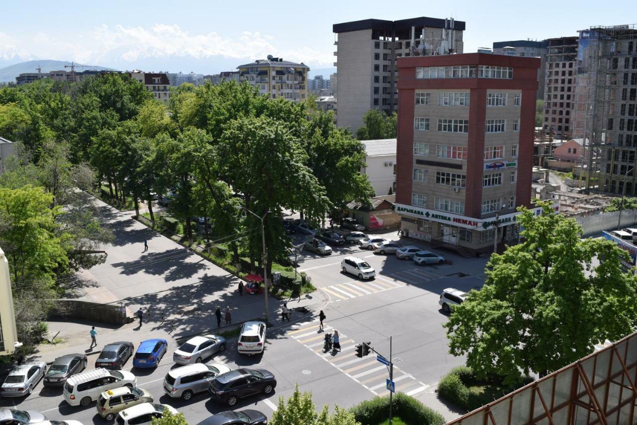 Studio Boutique Apartment Bishkek Exterior photo